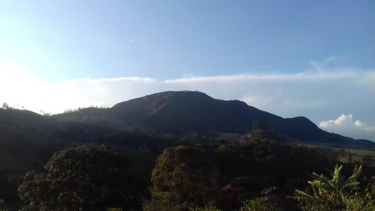 Pousada Amanhecer Na Mantiqueira Hotel Águas de Lindóia Bagian luar foto